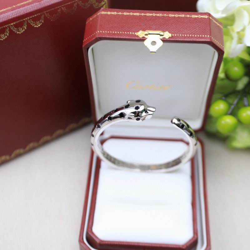 Cartier Bracelet ID:20261020-87